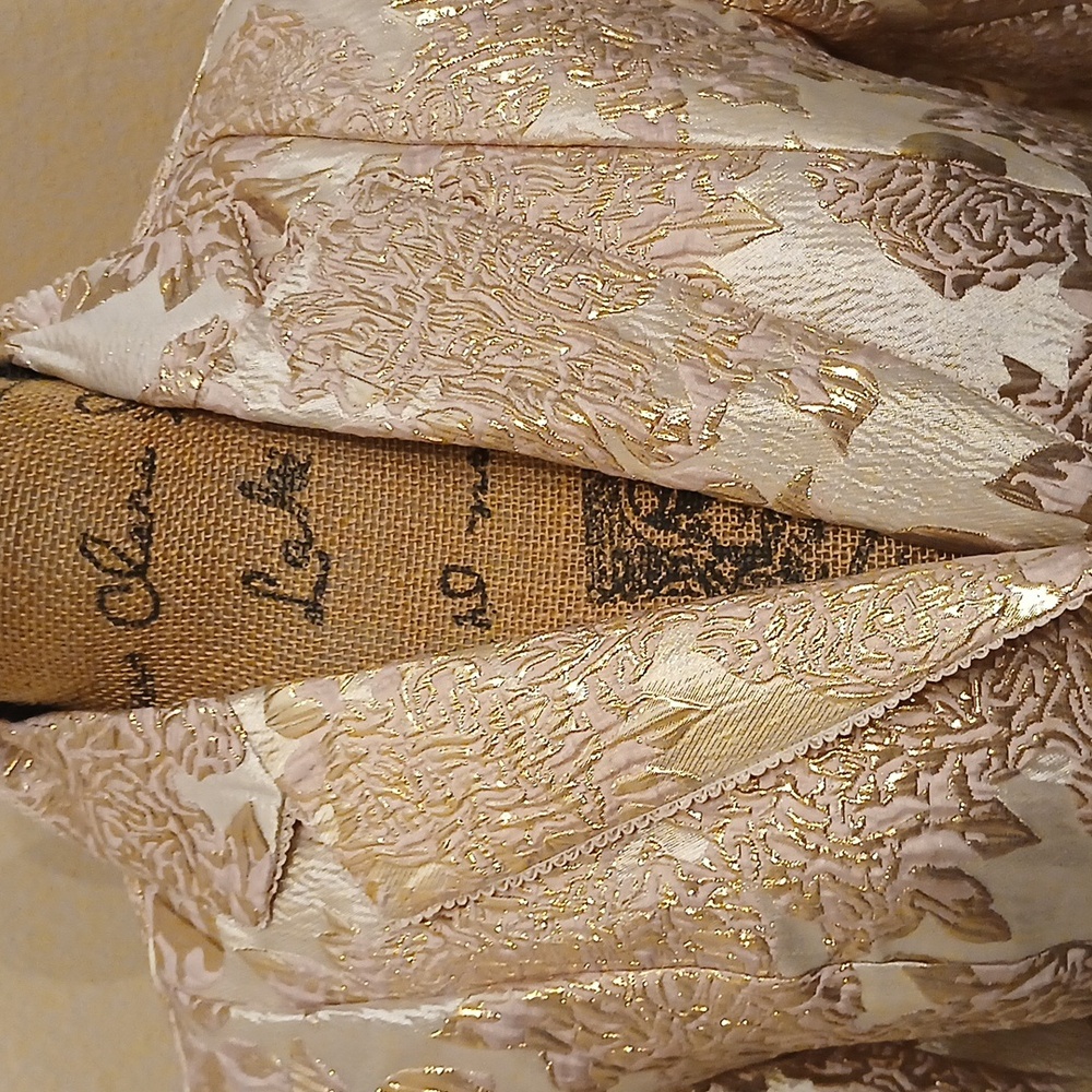 Brocade Blazer - Picture 3 of 4
